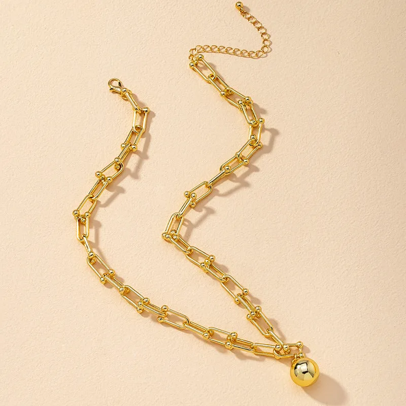 European and American Alloy Chain Necklace with Unique Design